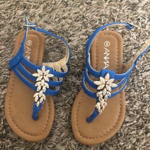 Little girls sandals size 9